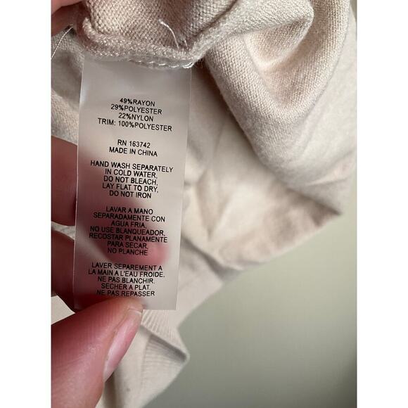 Sioni Milano Sweater Embellished Sequin Sleeve Crew Neck Beige Womens Large NWT - Picture 3 of 6